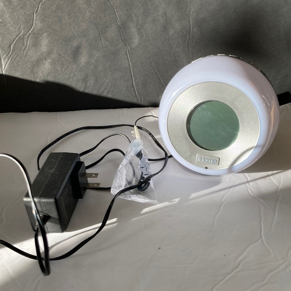 iHome Other - iHome Color Changing Clock/Radio/aux